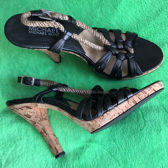 Michael Kors sandals - Picture 2 of 8